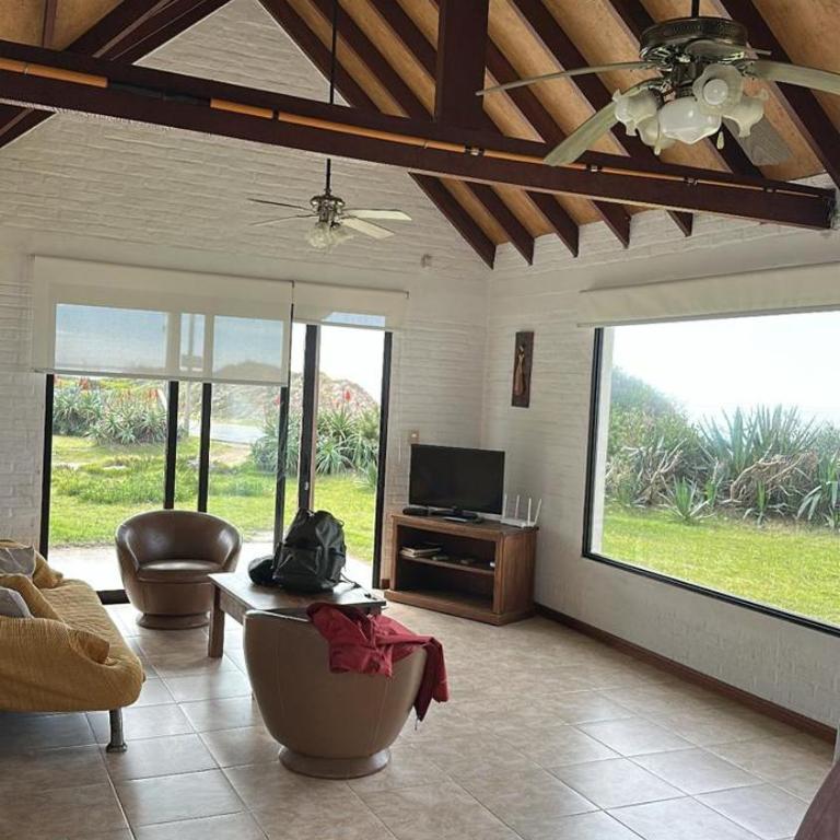 Sueños Entre Olas - Two-Bedroom House - 1