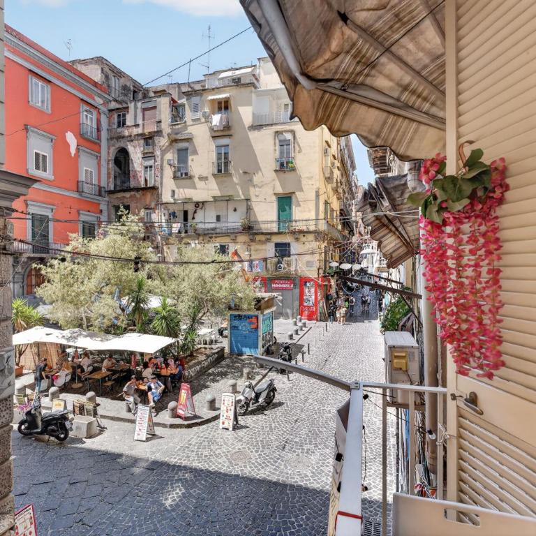 Il balconcino ai Tribunali - Appartamento con 1 Camera da Letto - 42
