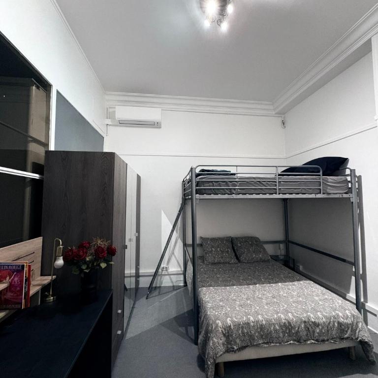 Champs Elysées 76 - Appartement 1 Chambre - 1