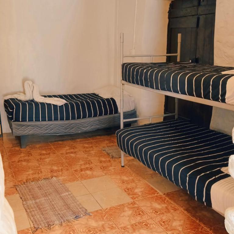 Hostal NATIVO - Habitación Familiar - 4