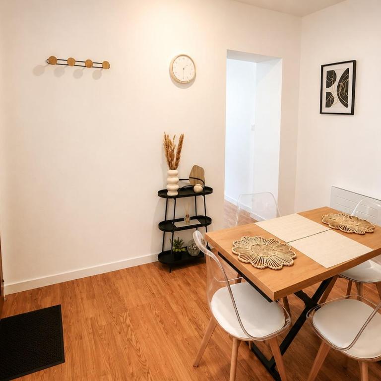 Saint Sever T2 Rénové Stationnement Gratuit Clinique Mathilde CHU Rouen - Linge & Ménage Inclus - Apartment mit 1 Schlafzimmer - 8