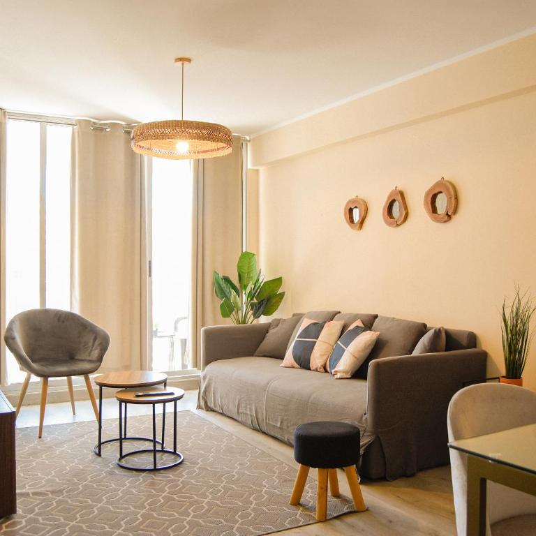 Maison Verte - Premium Apart - Three-Bedroom Apartment with Balcony - 1