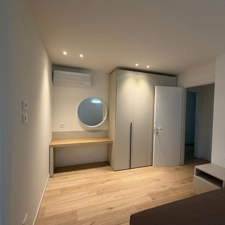 Amis Suite - Two-Bedroom Apartment - 7