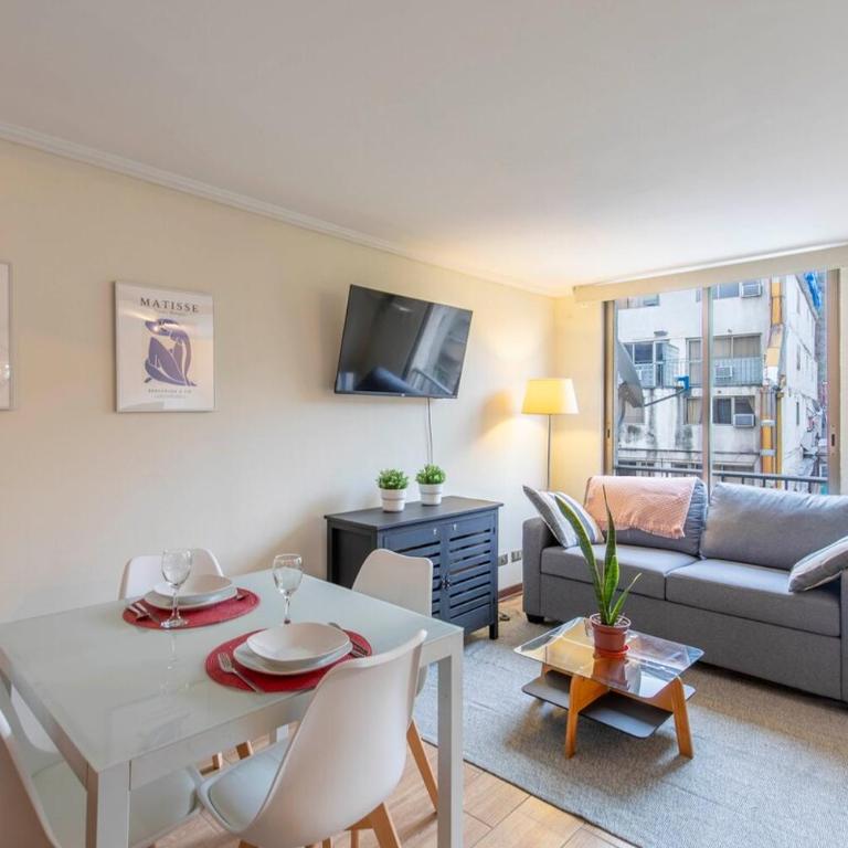 Depamento Pedro, hermoso en gran barrio Lastarria - Two-Bedroom Apartment - 2