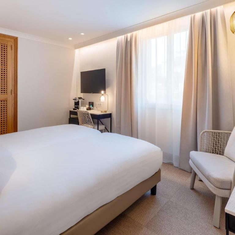 Best Western Premier Montfleuri - Chambre Supérieure Lits Jumeaux avec Vue sur Colline - 1