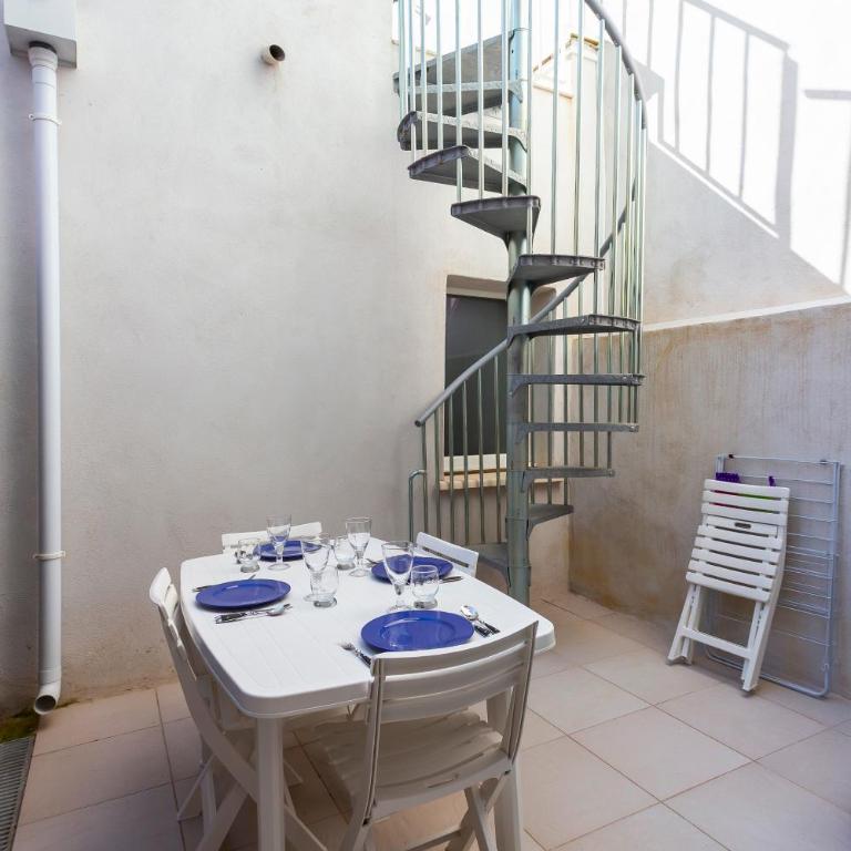 Chez Gaëtan - Superbe appartement climatisé au coeur de Palavas - Appartement 1 Chambre - 24