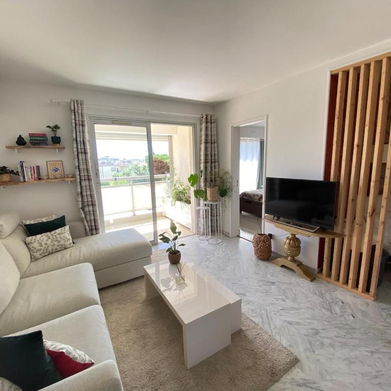 Cocon élégant avec balcon ensoleillé proche mer - Appartement 1 Chambre - 19