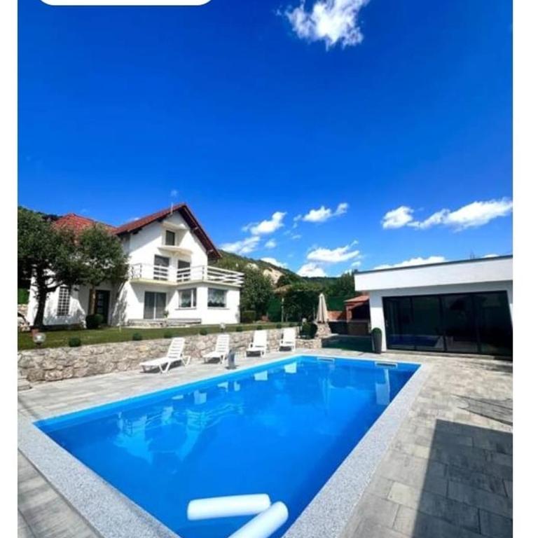 Eco-Lux Villa SEEA - Vila - 2