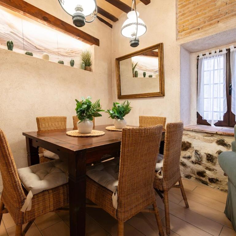 Patio in the Heart of Toledo , Pets , Family - Apartamento de 3 dormitorios - 10