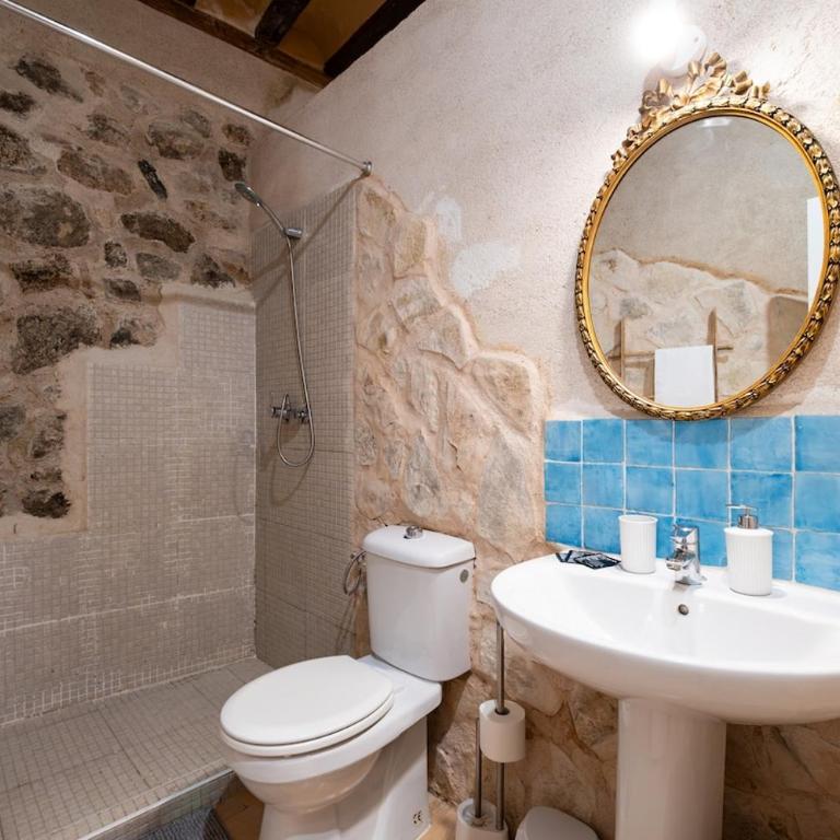 Patio in the Heart of Toledo , Pets , Family - Apartamento de 3 dormitorios - 69