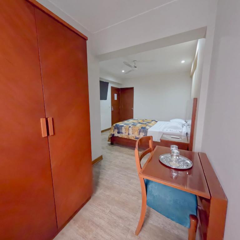 Hotel Esencia Suites - Habitación Estándar - 1 cama grande - 12