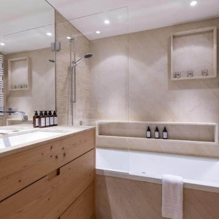 Quiet property in Morzine with panoramic views - Appartement 4 Chambres Deluxe - 40