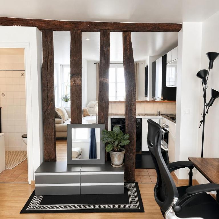 Studio lumineux avec charme parisien - One-Bedroom Apartment - 13