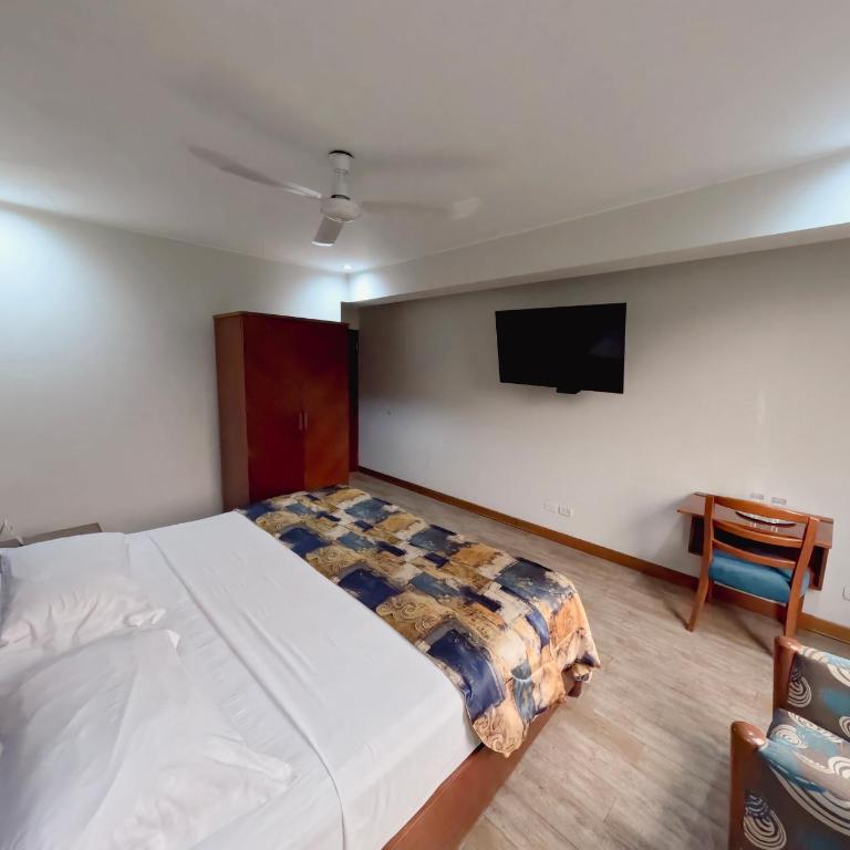 Hotel Esencia Suites - Habitación Estándar - Cama extragrande - 10