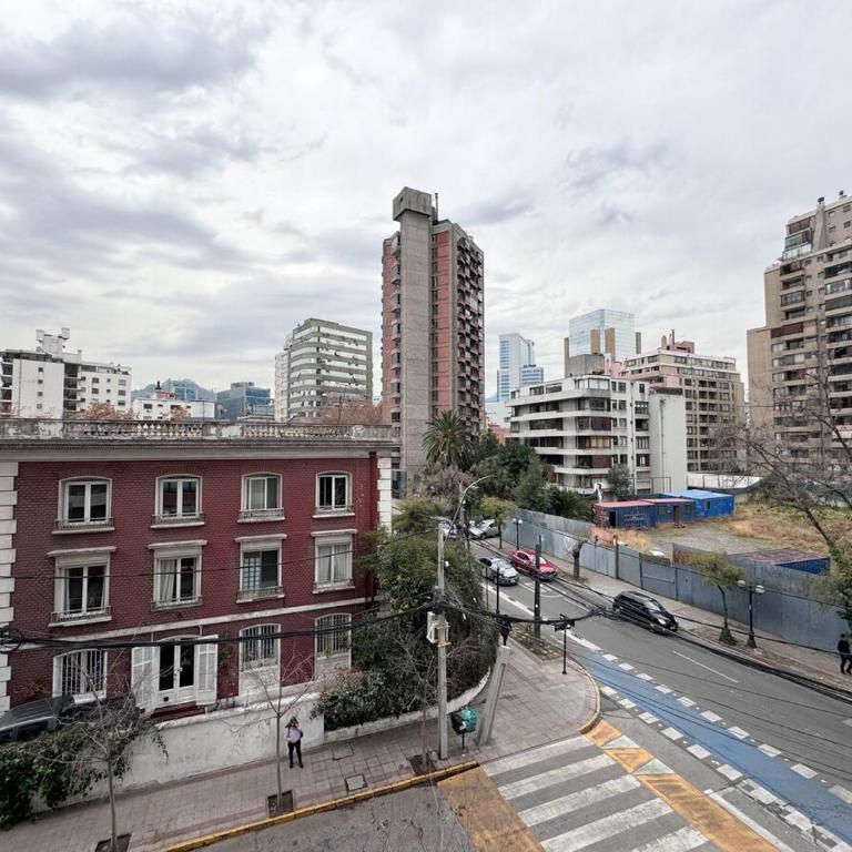 Departamento Esteban, cercano metro los Leones - Two-Bedroom Apartment - 12