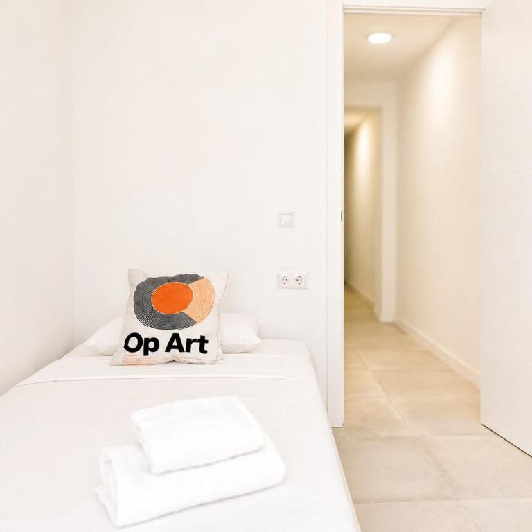Zapillo Suites, 3 bedrooms, 50 meters from the beach - Three-Bedroom Apartment - 8