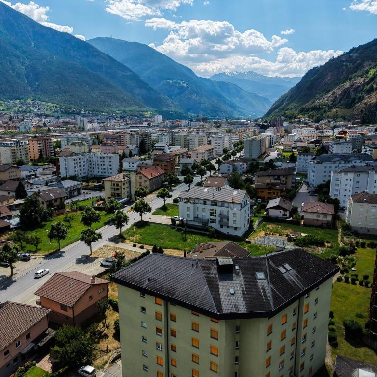 Apartment Above the Rooftops - Mountain Panorama - Apartment mit 2 Schlafzimmern - 24