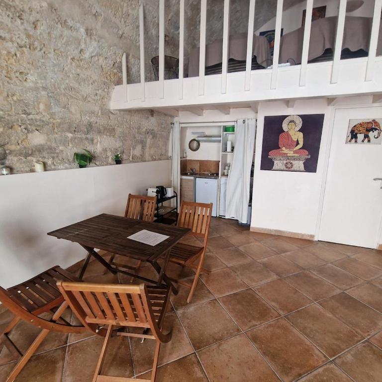 50 m2 loft with vaulted ceilings center of Montpellier - Appartement 1 Chambre - 16