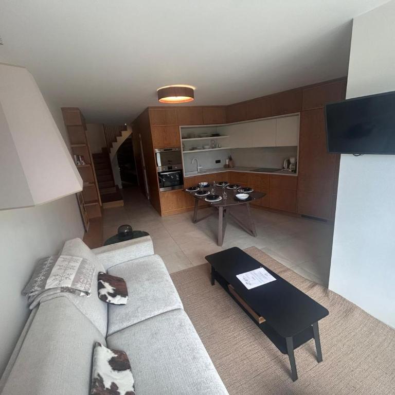 Appartement rénové 4 pièces, 8 pers, balcon sud, Avoriaz, WiFi - FR-1-633-44 - Apartamento - 10