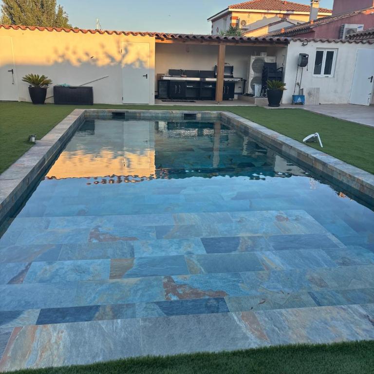 Villa avec piscine 10x5m à Narbonne- 6 personnes - 3 chambres - climatisation - Villa 1 Chambre - 21
