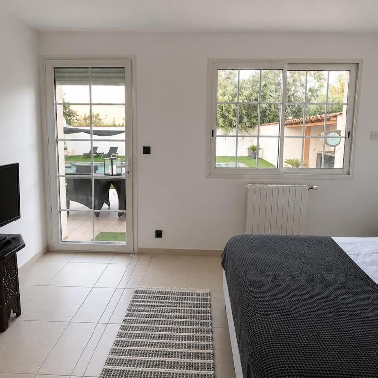 Villa avec piscine 10x5m à Narbonne- 6 personnes - 3 chambres - climatisation - Villa 1 Chambre - 32