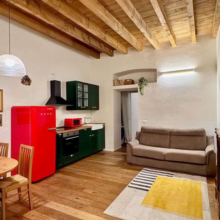 Duomo 10 Min Metro Vintage Italian Apartment - Appartamento con 2 Camere da Letto - 54