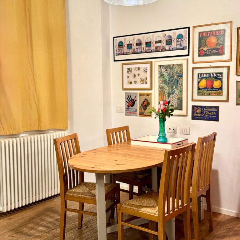 Duomo 10 Min Metro Vintage Italian Apartment - Appartamento con 2 Camere da Letto - 23