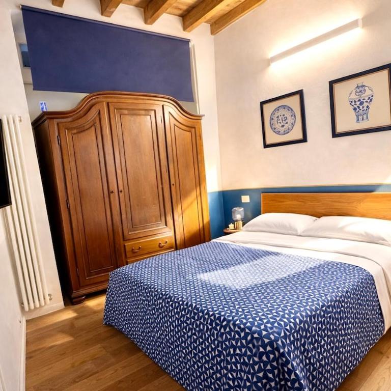 Duomo 10 Min Metro Vintage Italian Apartment - Appartamento con 2 Camere da Letto - 21