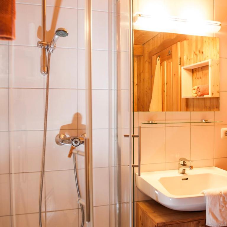 Ferienwohnungen Alpentraum - Landhaus am Bächle - Apartment mit 1 Schlafzimmer - 7
