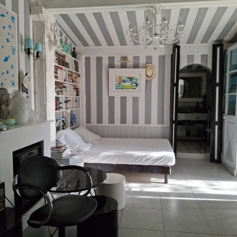 Maison et terrasse dans le jardin du Château de Gaillard - Casa con 1 Camera da Letto - 65