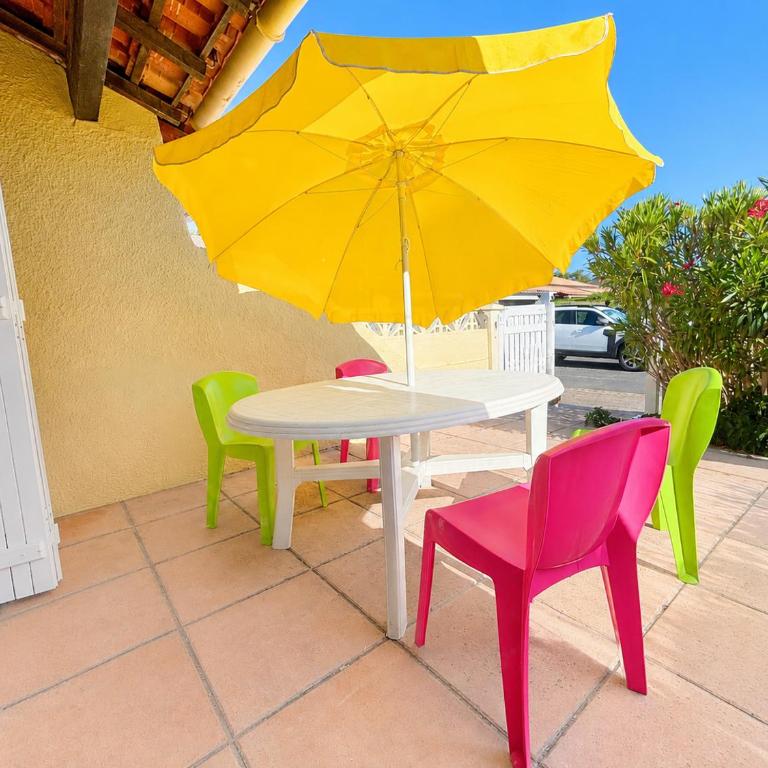 Maisonnette résidence avec piscine pour 4 personnes - One-Bedroom House - 7