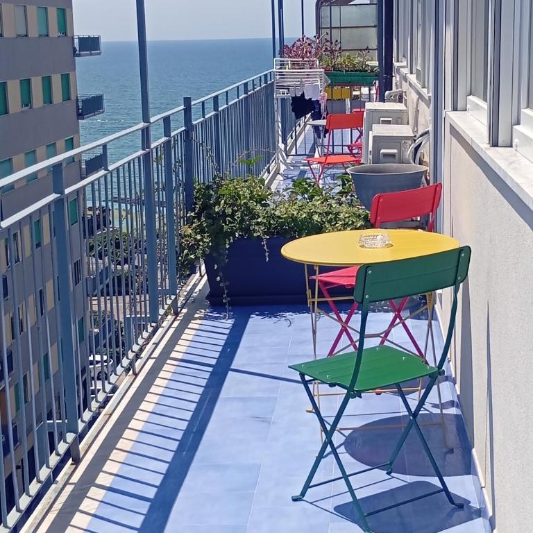 Alta Quota RELAX on the SEA - Camera Matrimoniale Deluxe con Balcone e Vista Mare - 7