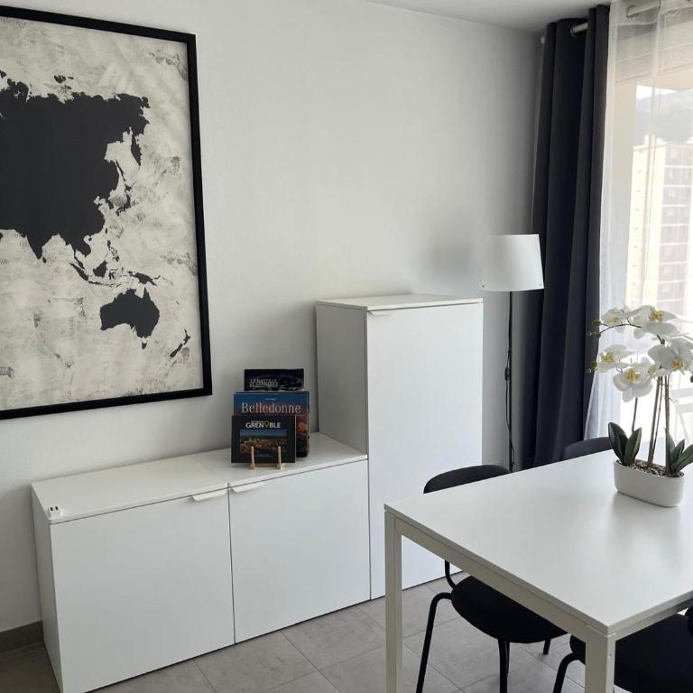 Studio Le Mûrier - Appartement 2 Chambres - 4