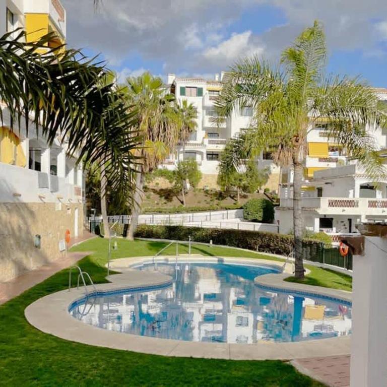 2 Bed Apartment Huge Terrace & Pool - Apartment - 6
