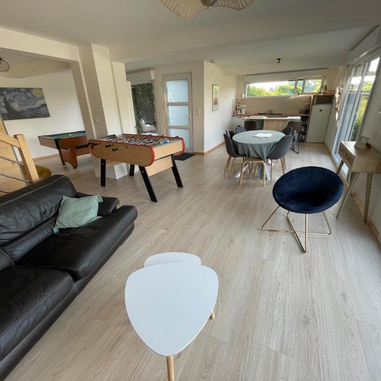 Maison avec accès piscine partagée - Ferienhaus mit 3 Schlafzimmern - 3