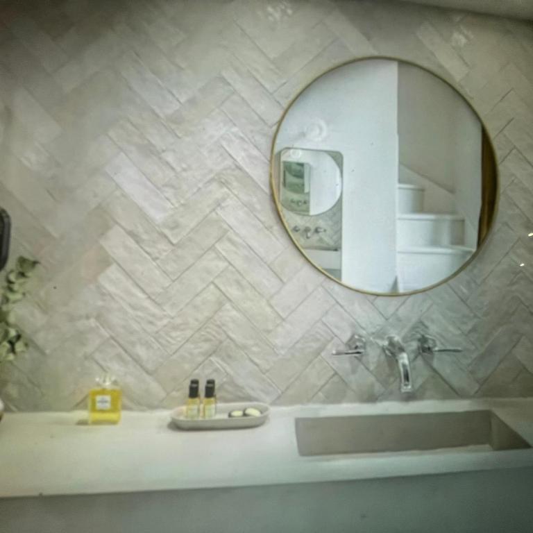 Delessert Eiffel view - One-Bedroom Apartment - 8