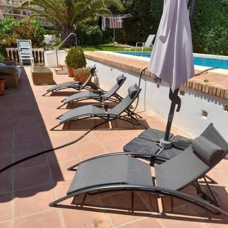 Family Villa Pool Sea Views & Walk to Beach - Villa - 22