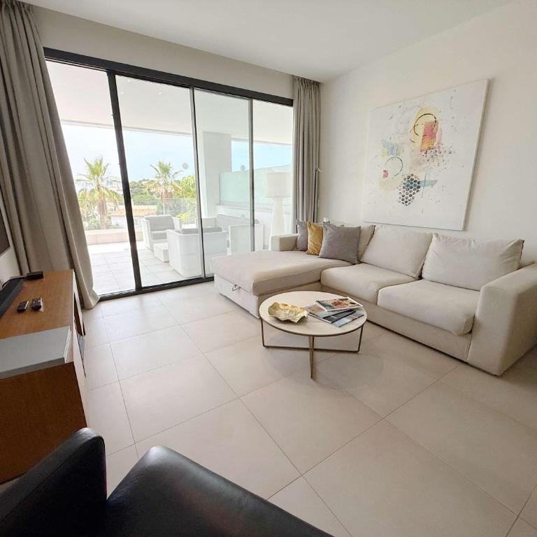 Santa Barbara Heights Ground Floor Plunge Pool - Apartamento - 9