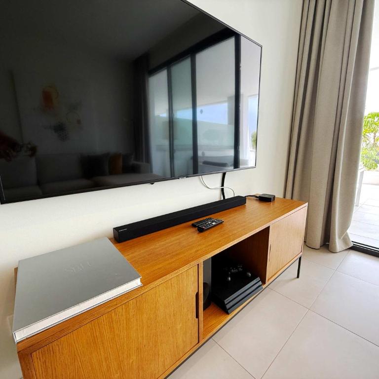 Santa Barbara Heights Ground Floor Plunge Pool - Apartamento - 12