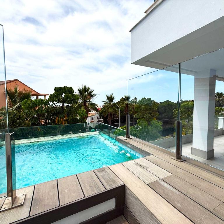 Santa Barbara Heights Ground Floor Plunge Pool - Apartamento - 13