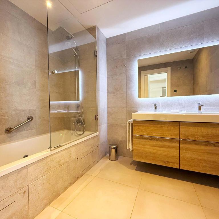 Santa Barbara Heights Ground Floor Plunge Pool - Apartamento - 22