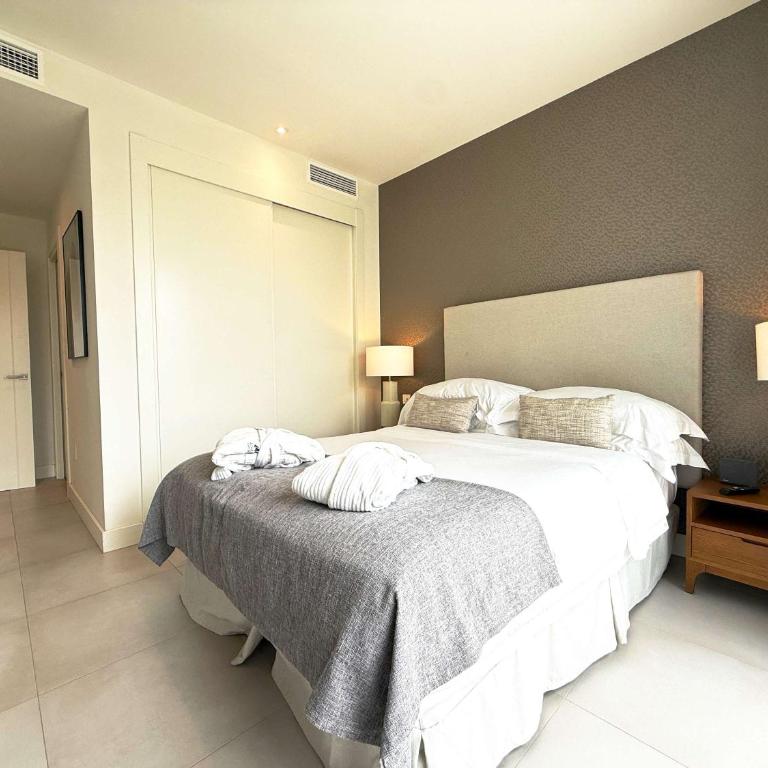 Santa Barbara Heights Ground Floor Plunge Pool - Apartamento - 24