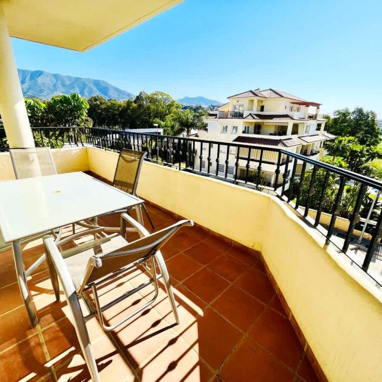 2 Terraces Pool & Parking for 5 Guests - Apartamento - 6