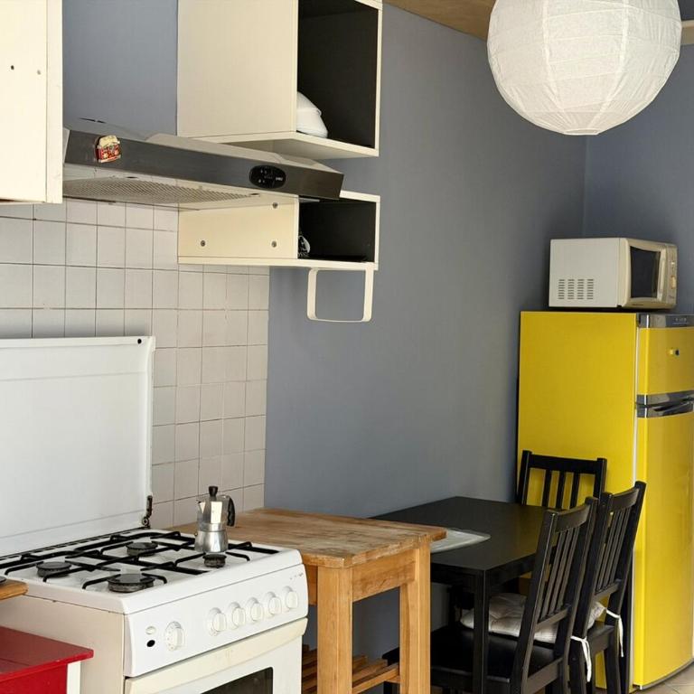 HOST4U - Torino City Purple Nest Apartment - One-Bedroom Apartment - 6