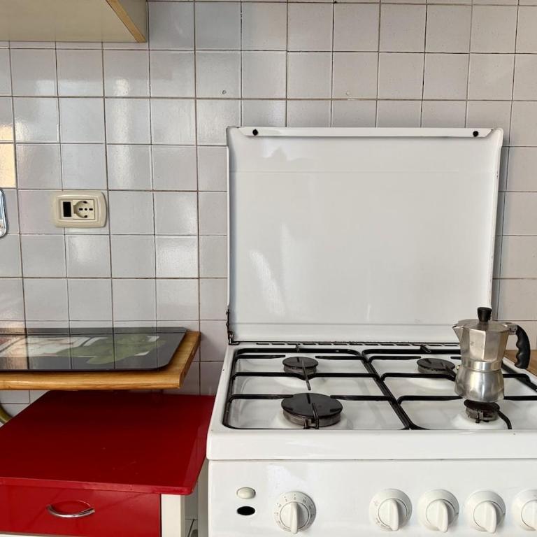 HOST4U - Torino City Purple Nest Apartment - One-Bedroom Apartment - 10