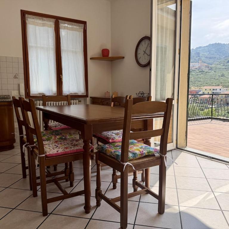 HOST4U - Beautiful Apartment with 3 Bedrooms in Imperia - Three-Bedroom Apartment - 7
