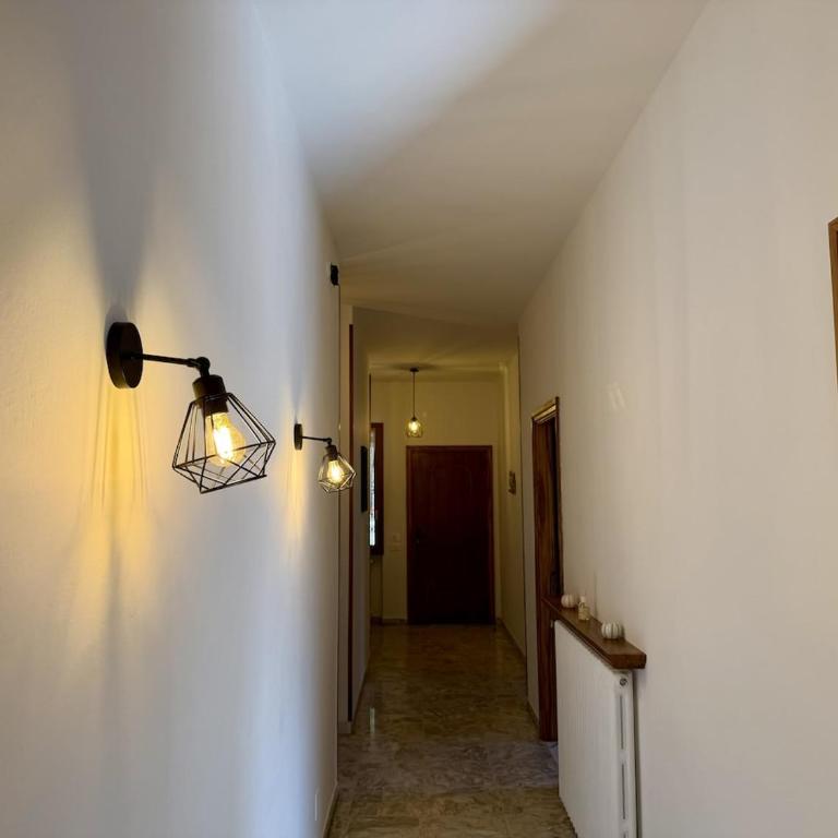 HOST4U - Beautiful Apartment with 3 Bedrooms in Imperia - Three-Bedroom Apartment - 25