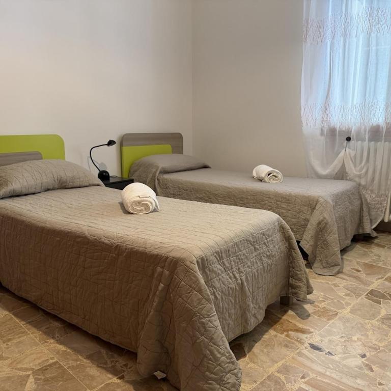 HOST4U - Beautiful Apartment with 3 Bedrooms in Imperia - Three-Bedroom Apartment - 29