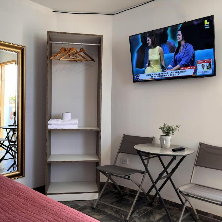 El Huerto Hostel - Economy Double Room - 8