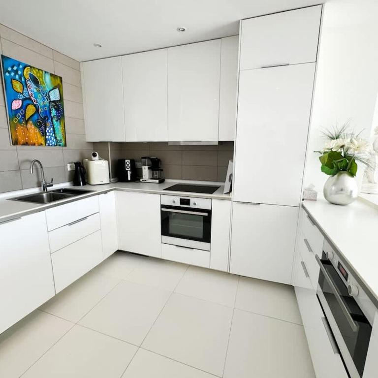 Panoramic Seafront Apartment with Terrace - Apartamento - 5